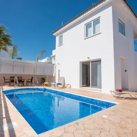 Narcissos Doria Villa *