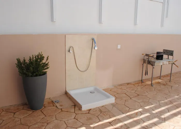 Narcissos Doria Villa