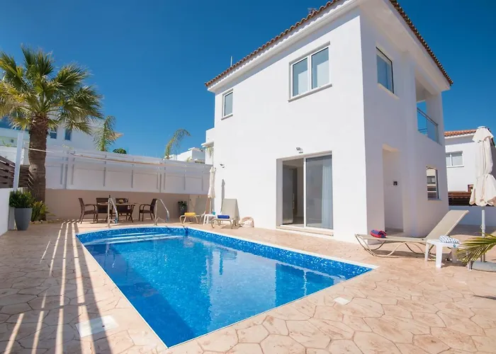 Narcissos Doria Villa *